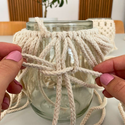 Makramee Kreuzknoten bei DIY Makramee Windlicht