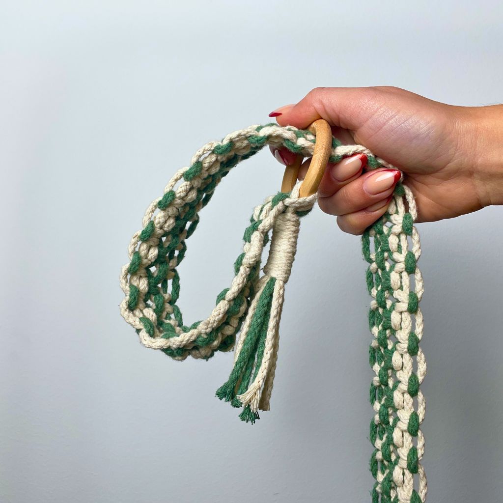 Erklärung Schlaufe für DIY makramee Yogamattengurt Anleitung