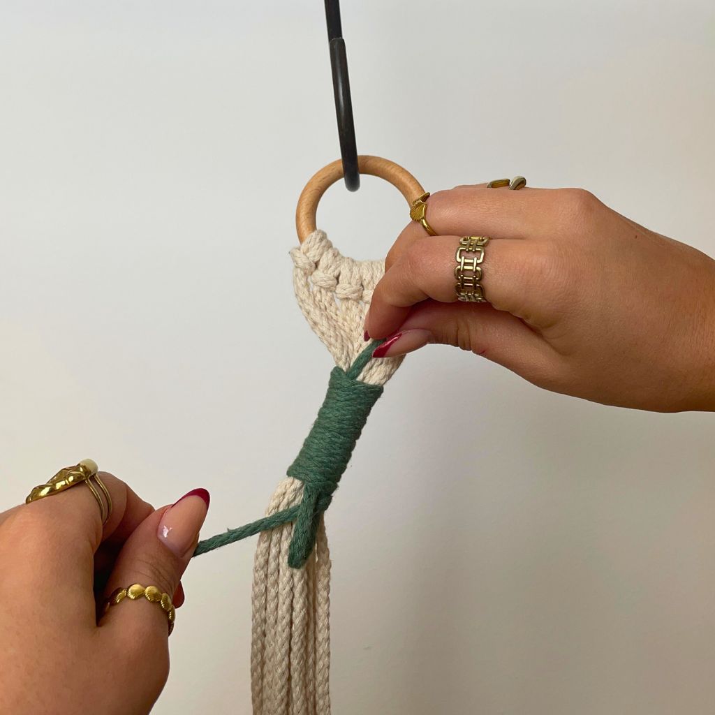 Makramee Wickelknoten für Pflanzenhänger Anleitung