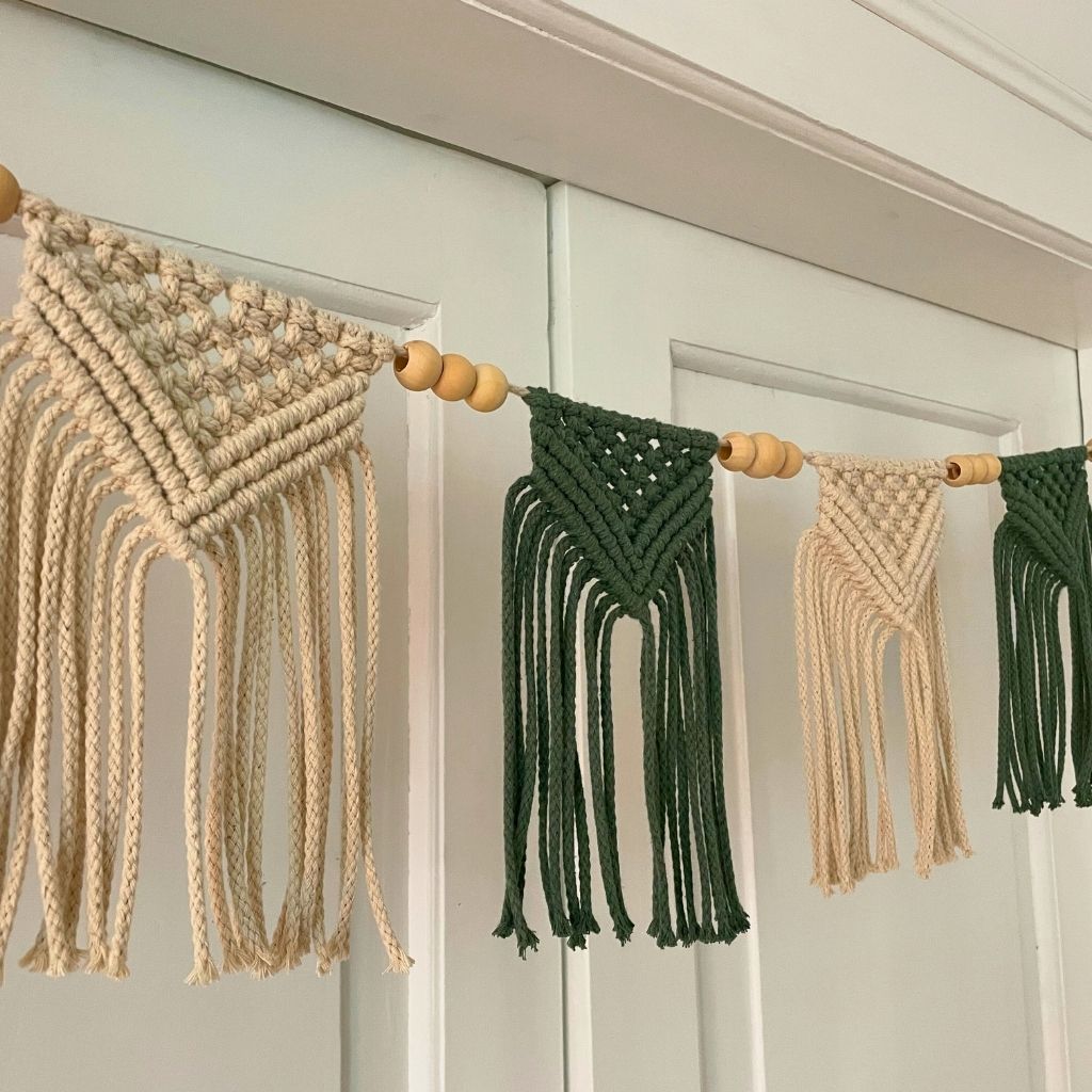 DIY Macrame Garland Tutorial - PDF Download