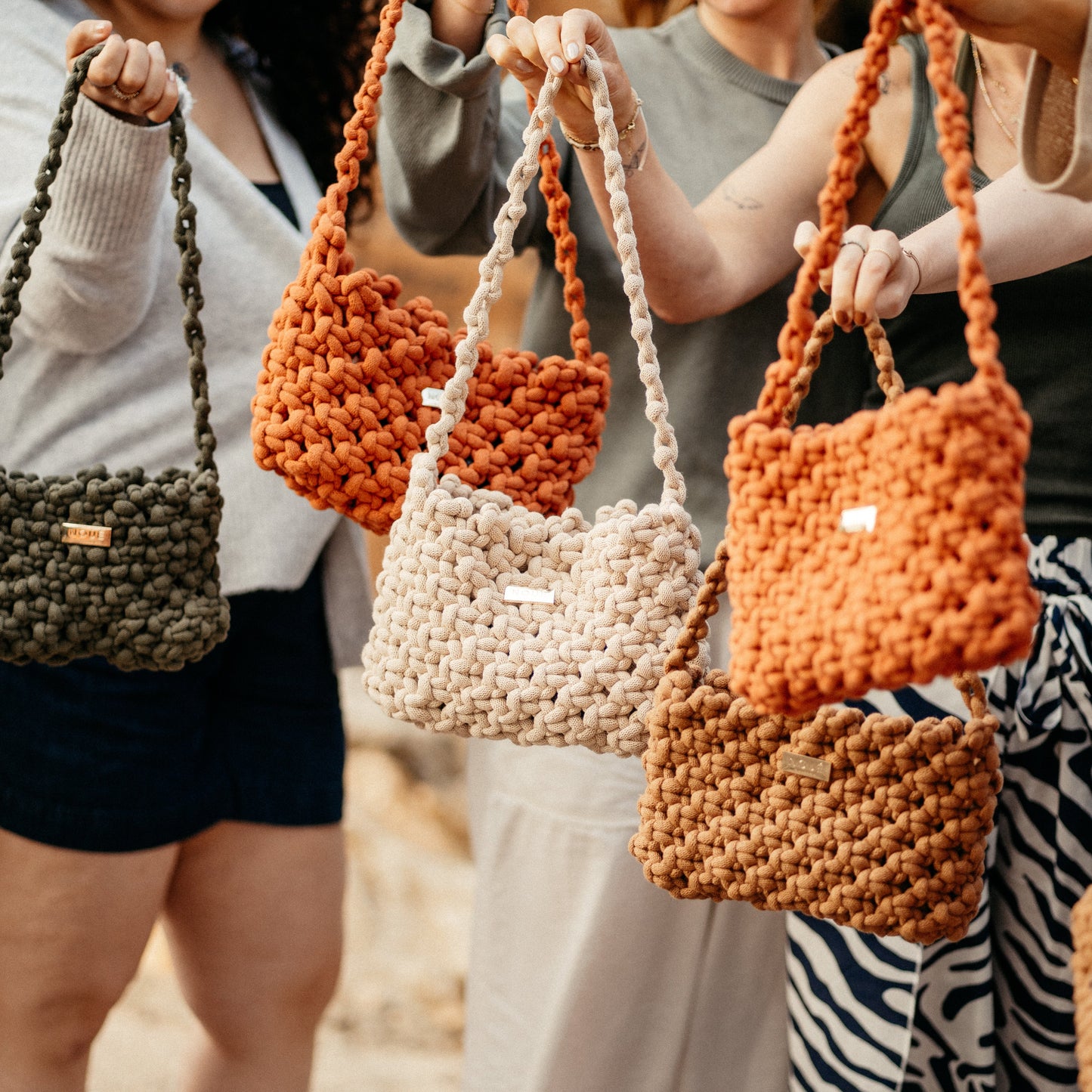 Kreativer Workshop in Palma de Mallorca: Makramee Tasche